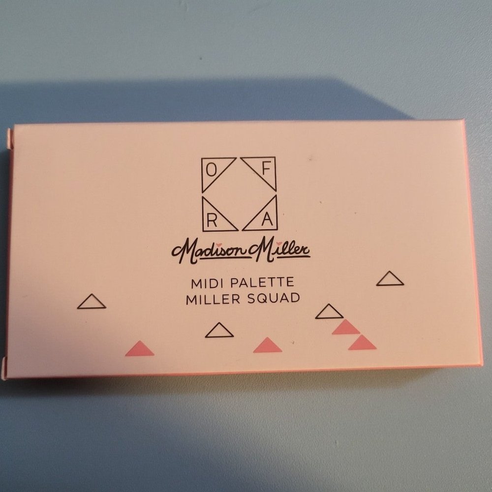 Ofra X Madison Miller Midi Palette Miller Squad Highlighter/Blush